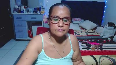 pervert_hot4 live cam on Cam4