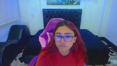 Live Sex Chat with petite_lucy18