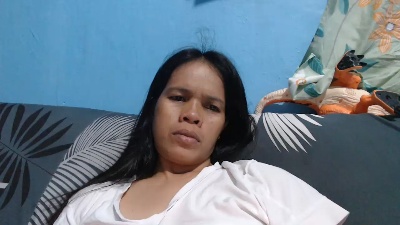 petiteprincess3 live cam on Cam4