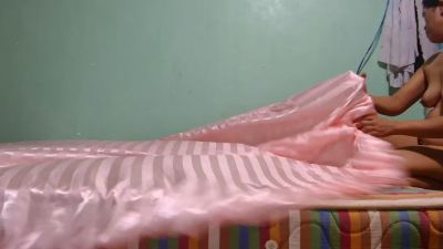 petiteprincess3 live cam on Cam4