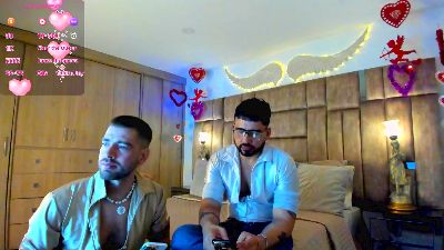 petterandwilly live cam on Cam4
