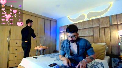 petterandwilly live cam on Cam4
