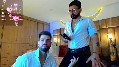 petterandwilly live cam on Cam4