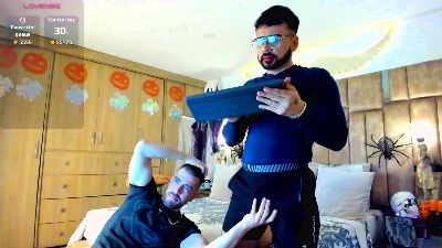 petterandwilly live cam on Cam4
