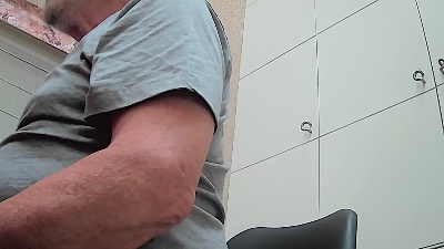 phil0552 live cam on Cam4