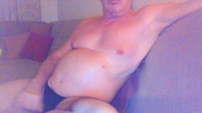 phil2793 live cam on Cam4