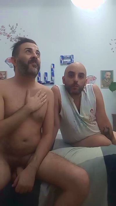 phoenixwar1984 live cam on Cam4