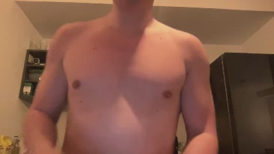 pibardo28 live cam on Cam4
