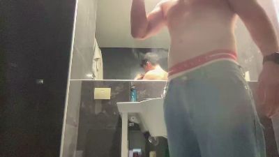 pibardo28 live cam on Cam4