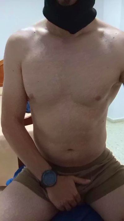 pichi84 live cam on Cam4