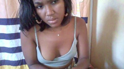 pichou_hot live cam on Cam4