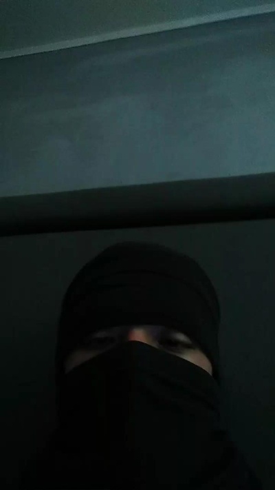 picoBot69 live cam on Cam4