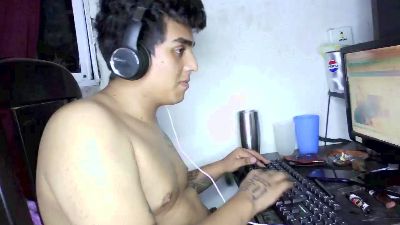 pidamelabendi live cam on Cam4