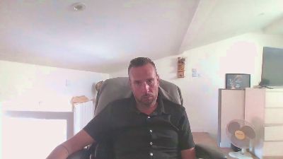 pierre752 live cam on Cam4