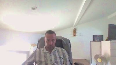 pierre752 live cam on Cam4