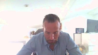 pierre752 live cam on Cam4
