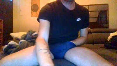 pierrotx69 live cam on Cam4