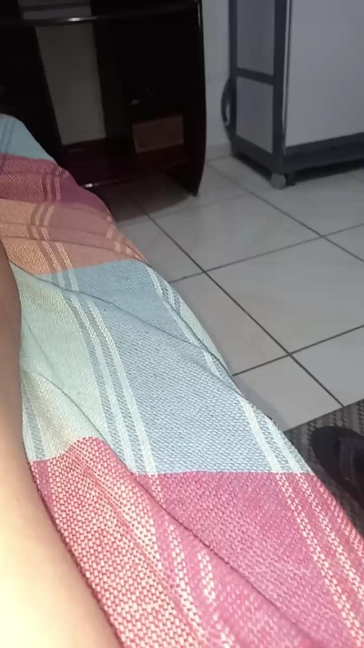 pikadoce22 live cam on Cam4