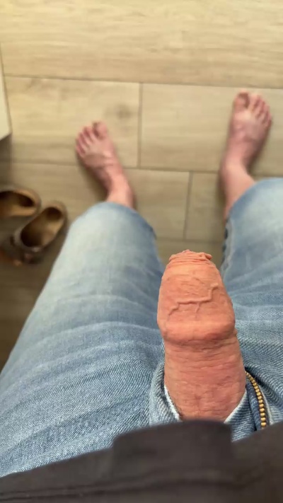 pimmel51 live cam on Cam4