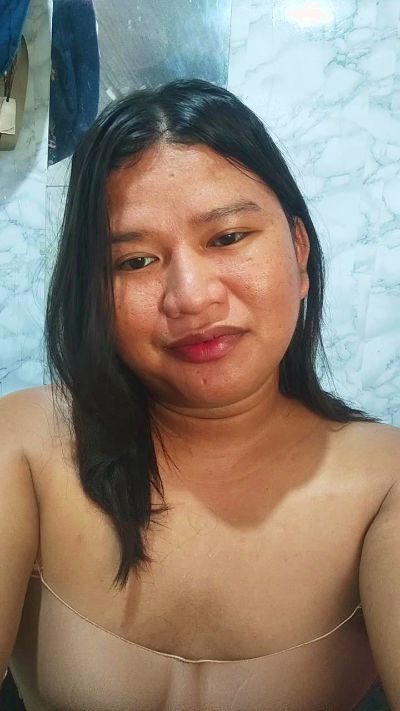 pinay_ryzamae live cam on Cam4