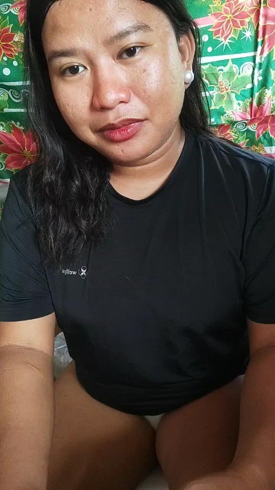 pinay_ryzamae live cam on Cam4