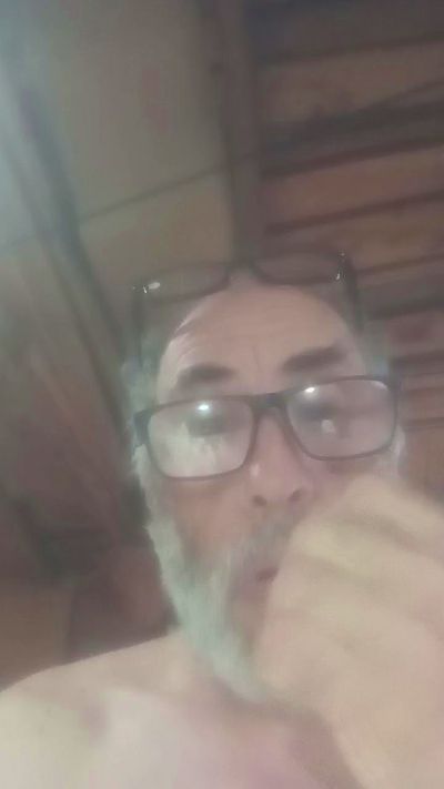 pinguino45 live cam on Cam4