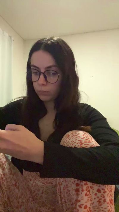 pinina live cam on Cam4