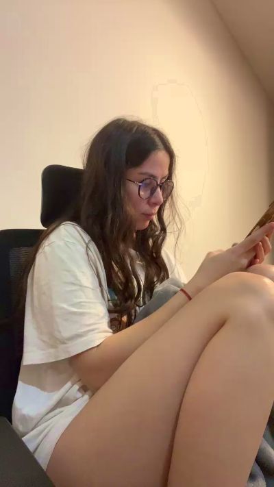 pinina live cam on Cam4