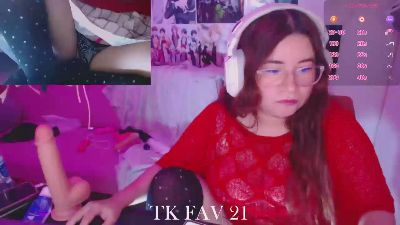 pink_girl0n live cam on Cam4