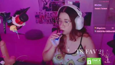 pink_girl0n live cam on Cam4
