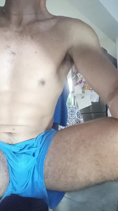 piovrahot live cam on Cam4