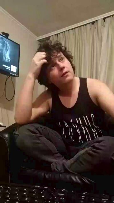 pipestgoCL live cam on Cam4