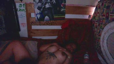 piratitamorgan live cam on Cam4