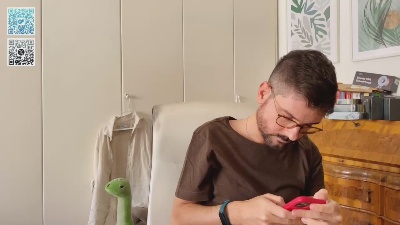 pisellone_roma live cam on Cam4