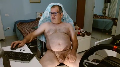pistolino17 live cam on Cam4
