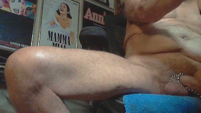 pitweakness2 live cam on Cam4