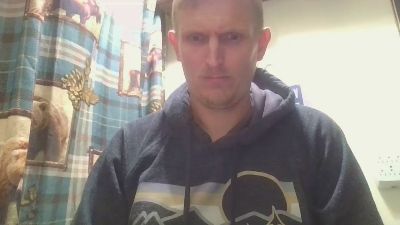 pjbarnett2389i3 live cam on Cam4