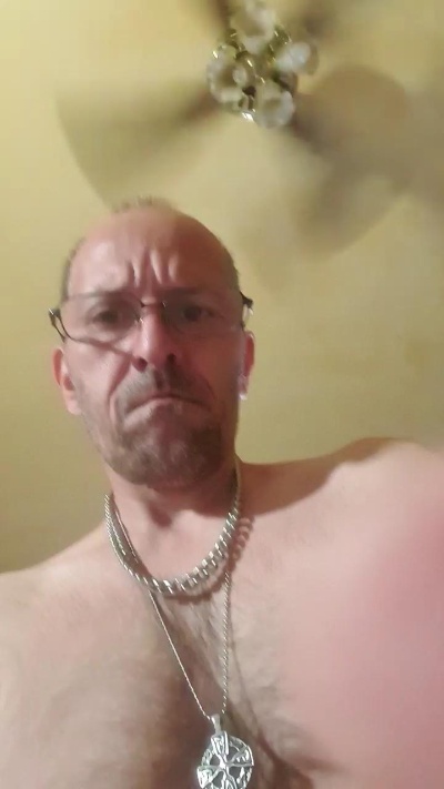 placenzio77 live cam on Cam4