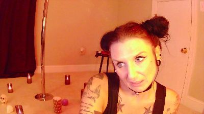 plasticdollx live cam on Cam4