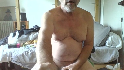 playfru live cam on Cam4