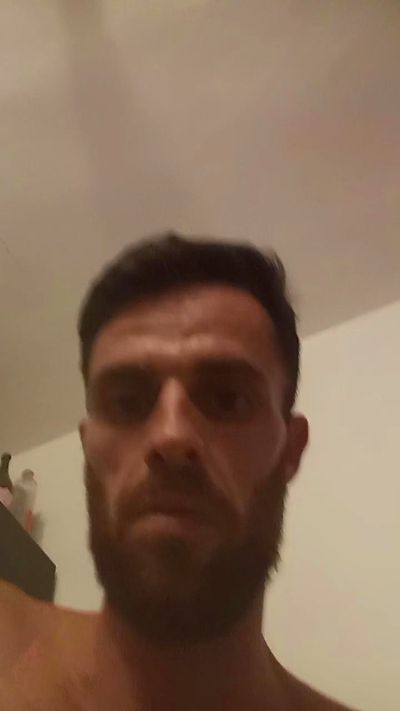 pocholo30 live cam on Cam4