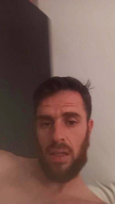 pocholo30 live cam on Cam4