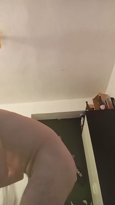 pocholo30 live cam on Cam4