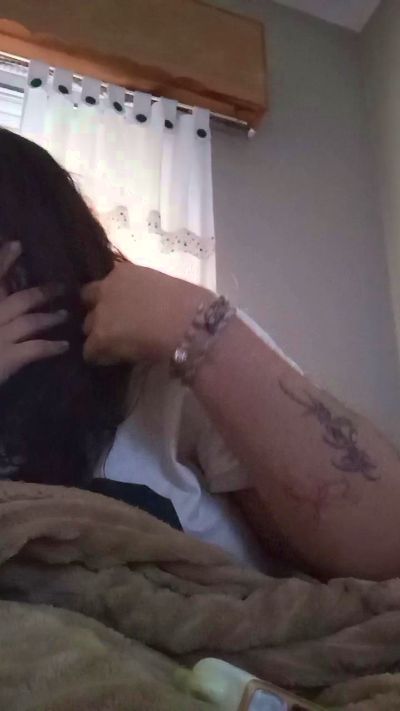 poisondaysi1 live cam on Cam4