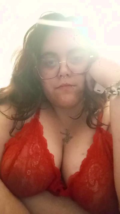 poisondaysi1 live cam on Cam4