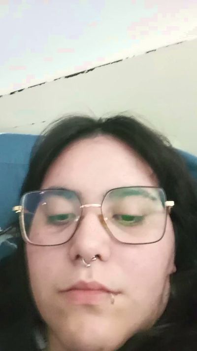 poisondaysi1 live cam on Cam4