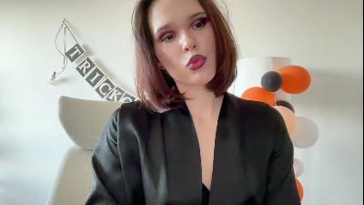 pokemeboy live cam on Cam4