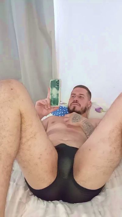 polaco061 live cam on Cam4