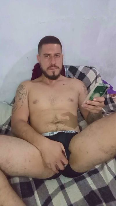 polaco061 live cam on Cam4