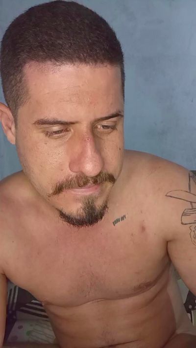 polaco061 live cam on Cam4